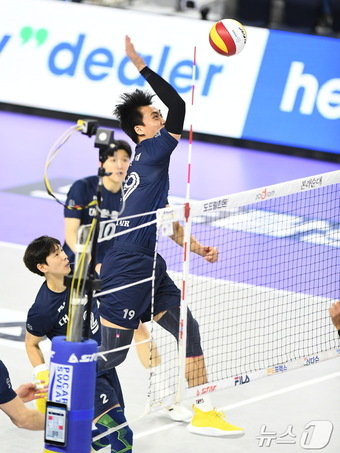 본문 이미지 - OK금융그룹에 합류한 진성태 (한국배구연맹 제공)