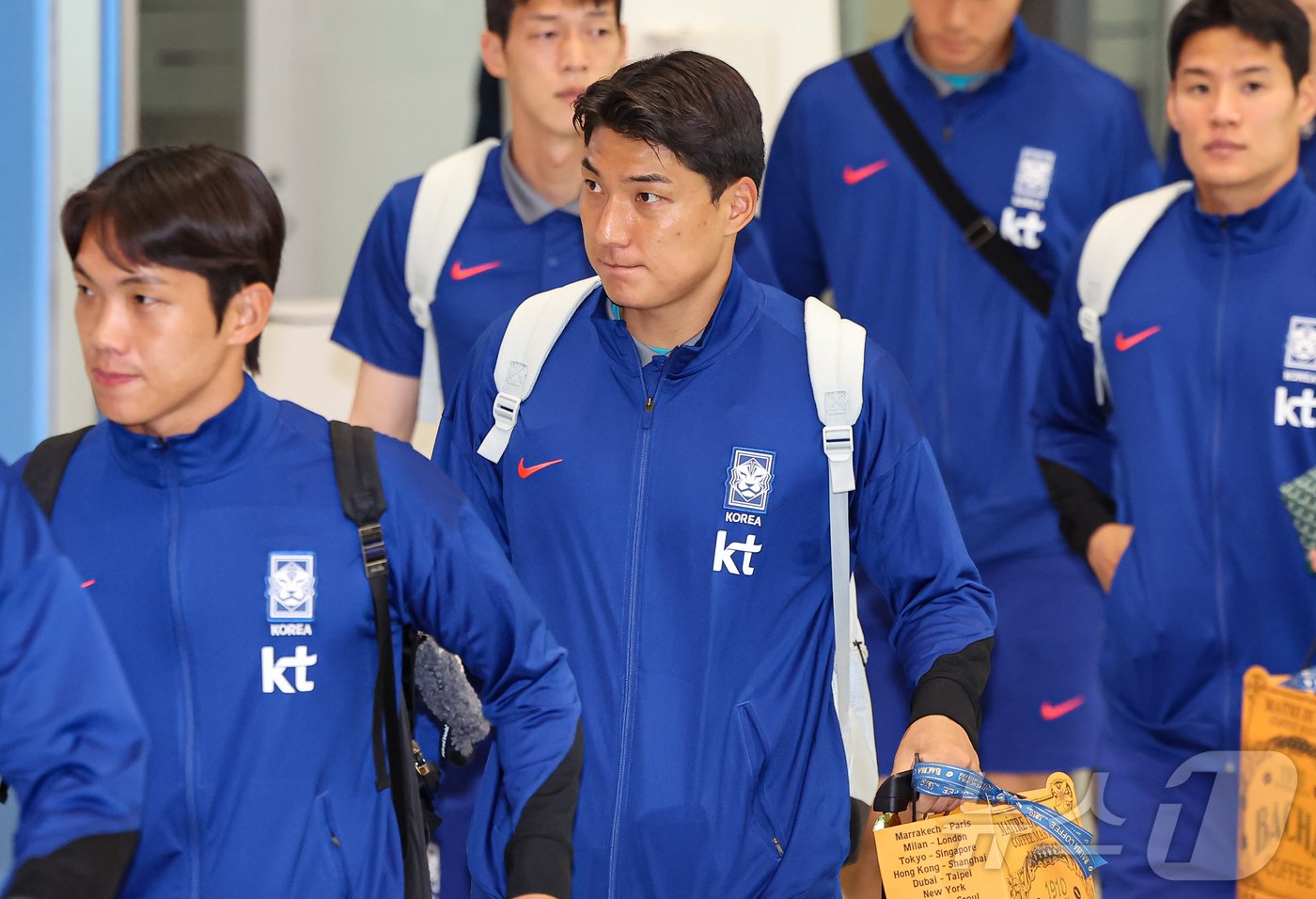 본문 이미지 - 대한민국 축구 국가대표팀 주민규가 7일 오전 인천국제공항 제2터미널을 통해 귀국하고 있다. 2024.6.7/뉴스1 ⓒ News1 김도우 기자