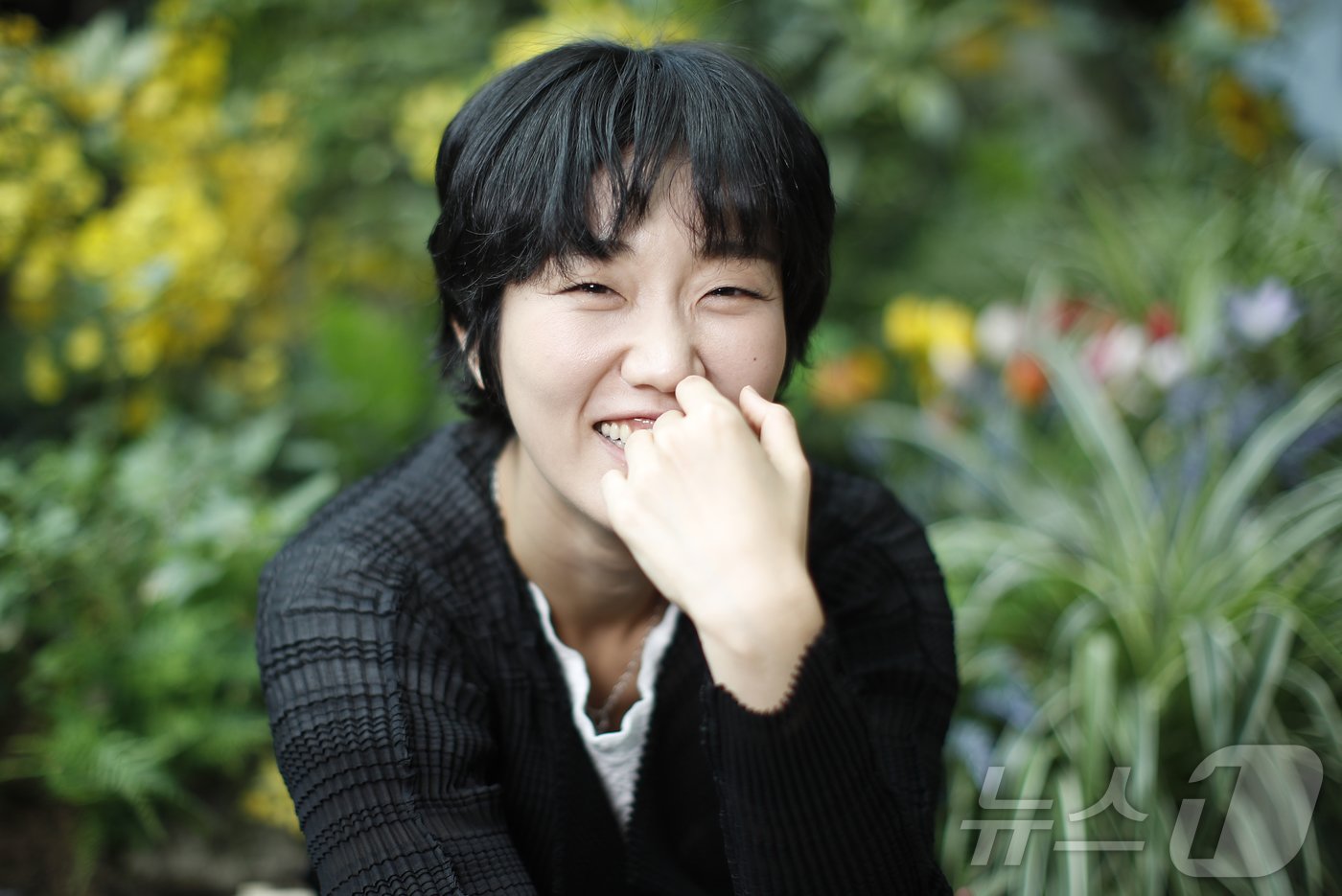 본문 이미지 - 배우 이주영이 7일 서울 종로구 뉴스1 사옥에서 열린 인터뷰에 앞서 포즈를 취하고 있다. 2024.6.7/뉴스1 ⓒ News1 권현진 기자