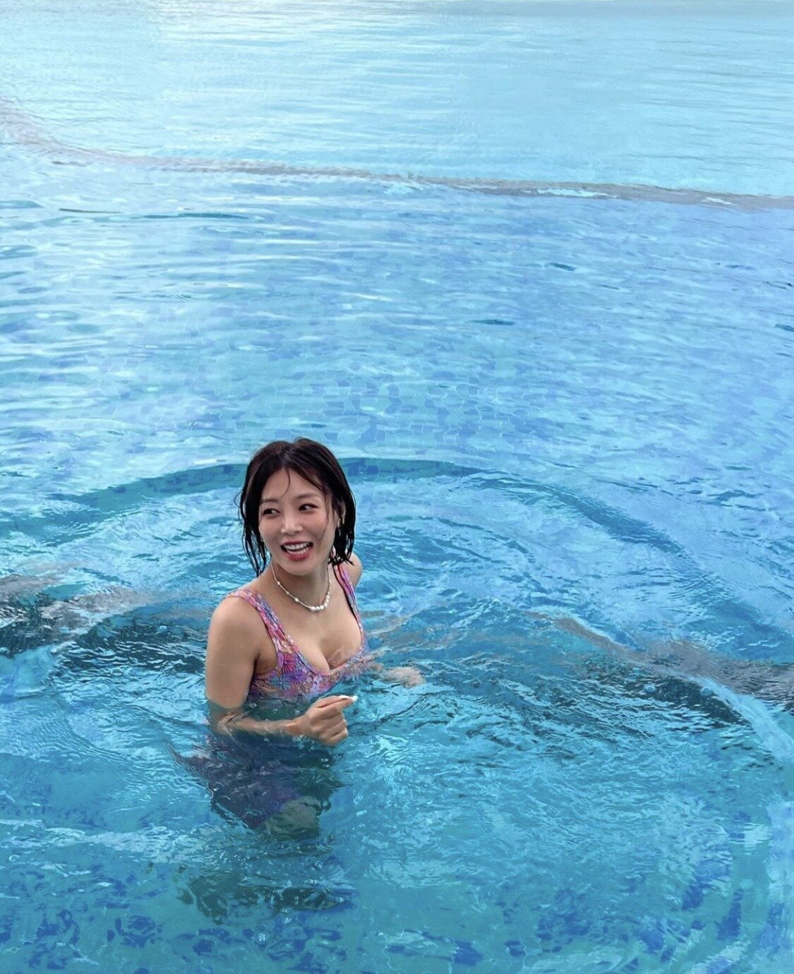 본문 이미지 - 유빈 인스타그램