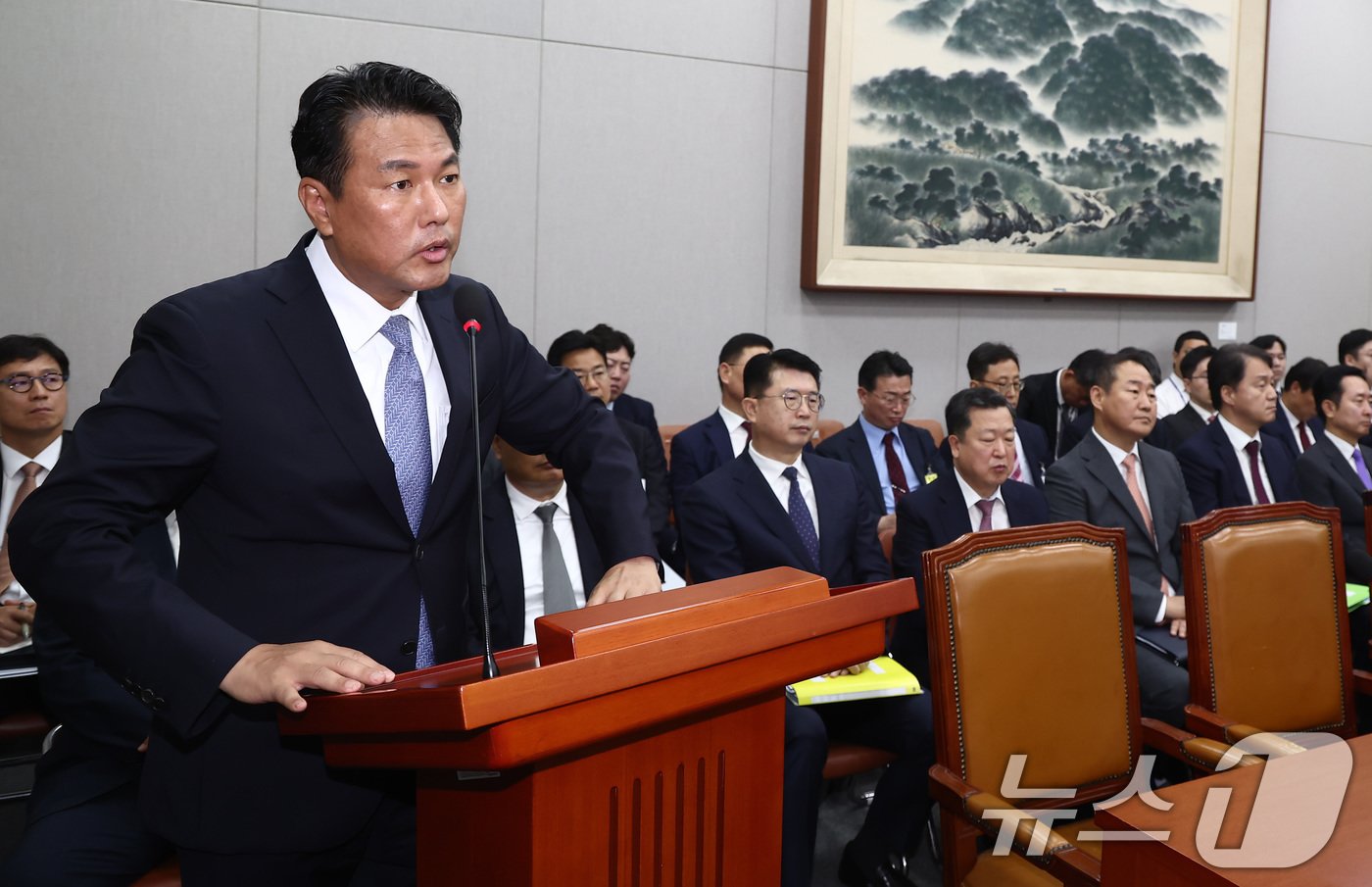 본문 이미지 - 김태효 국가안보실 1차장이 1일 오전 서울 여의도 국회에서 열린 운영위원회 전체회의에 출석해 의원 질의에 답변하고 있다. 2024.7.1/뉴스1 ⓒ News1 김민지 기자