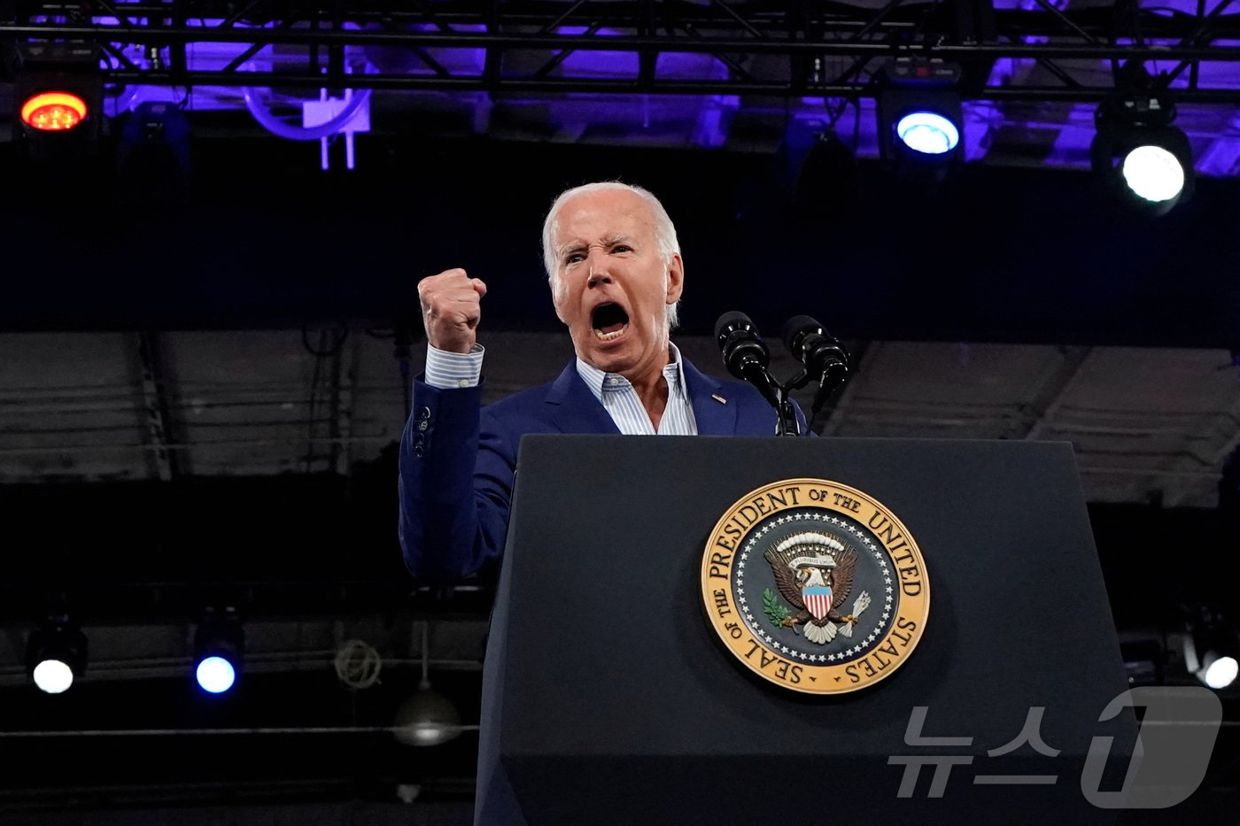 본문 이미지 - 28일 노스캐롤나이나 주 선거 유세에서 사자후를 토하고 있는 바이든 대통령. ⓒ 로이터=뉴스1 ⓒ News1 박형기 