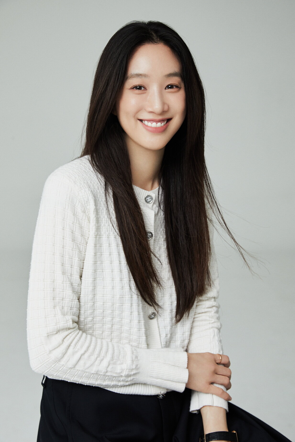 본문 이미지 - 배우 정려원 / 블리츠웨이스튜디오 제공