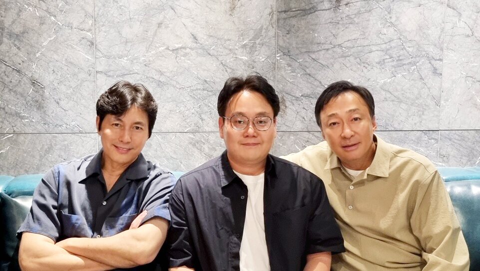 본문 이미지 - 정우성, 남동협 감독, 이성민