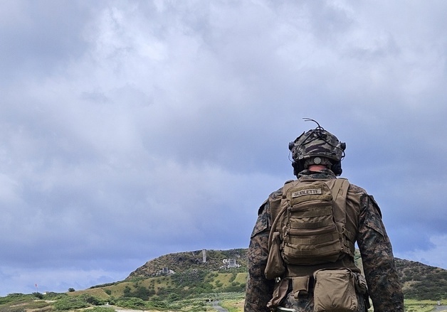 분대기동사격 훈련하는 해병대원