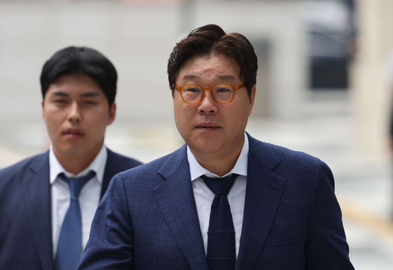 '선박왕' 권혁·'쌍방울' 김성태 고액체납 명단에…1만명 명단 공개