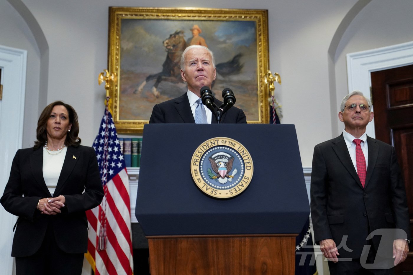 본문 이미지 - 조 바이든 미국 대통령이 14일(현지시간) 도널드 트럼프 전 미국 대통령에 대한 총격 사건과 관련해 백악관에서 성명을 발표했다. ⓒ 로이터=뉴스1 ⓒ News1 이창규 기자