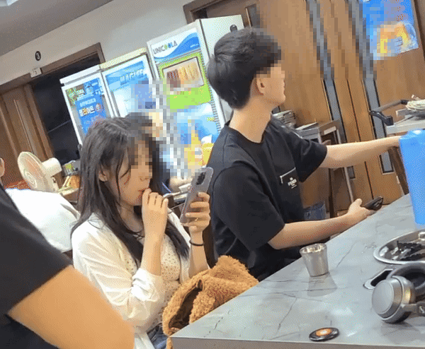 본문 이미지 - (보배드림)