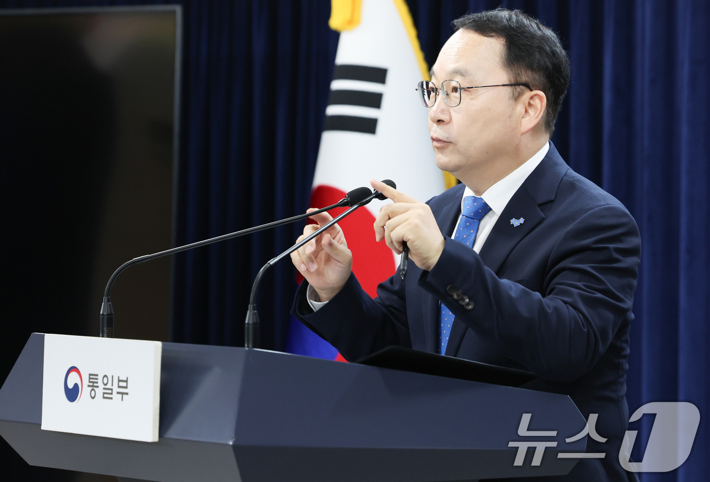 (서울=뉴스1) 허경 기자 = 구병삼 통일부 대변인이 15일 서울 종로구 정부서울청사에서 정례브리핑을 하고 있다. 2024.7.15/뉴스1