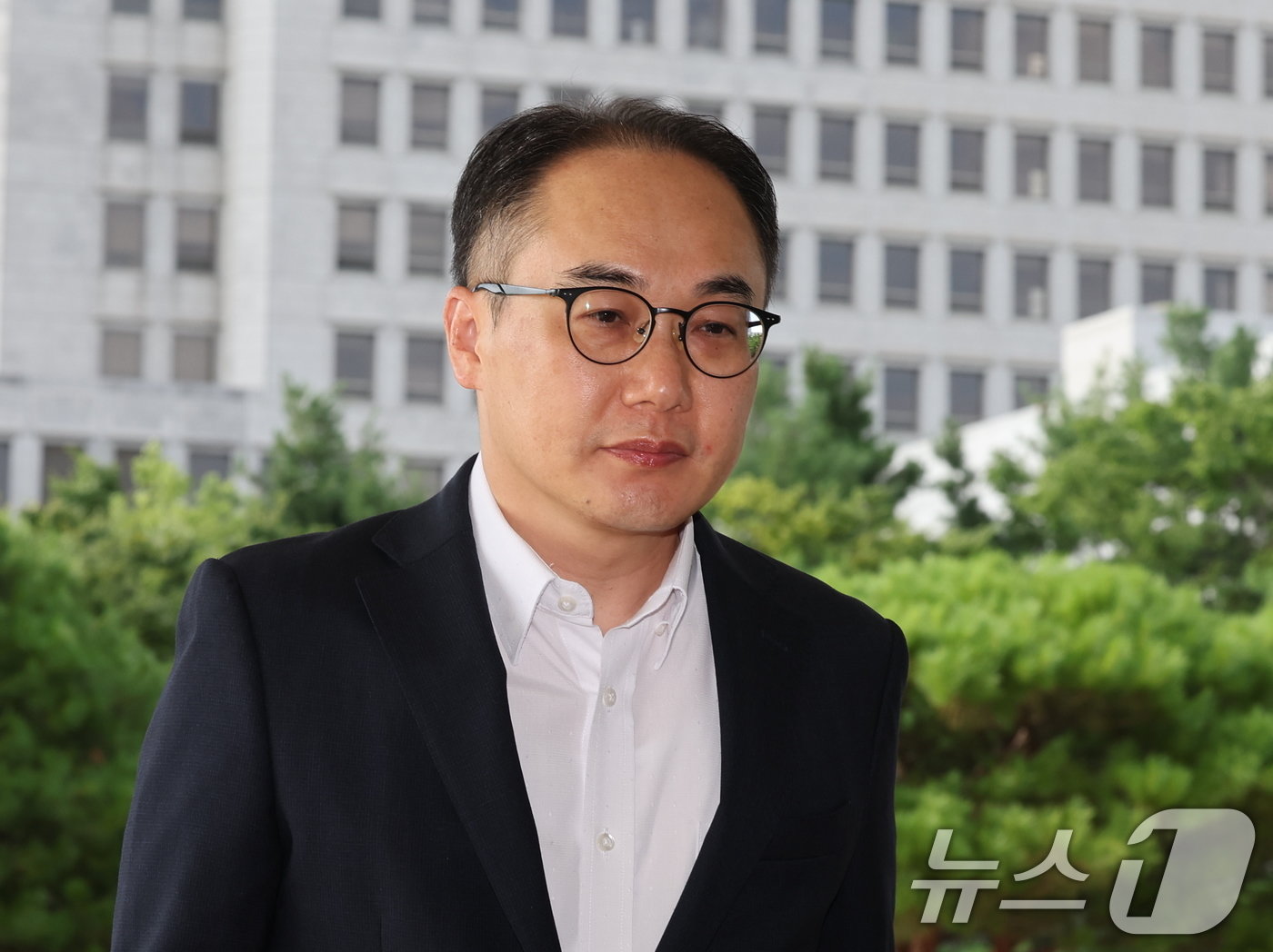 본문 이미지 - 이원석 검찰총장이 16일 오전 서울 서초구 대검찰청으로 출근하고 있다. 2024.7.16/뉴스1 ⓒ News1 박지혜 기자