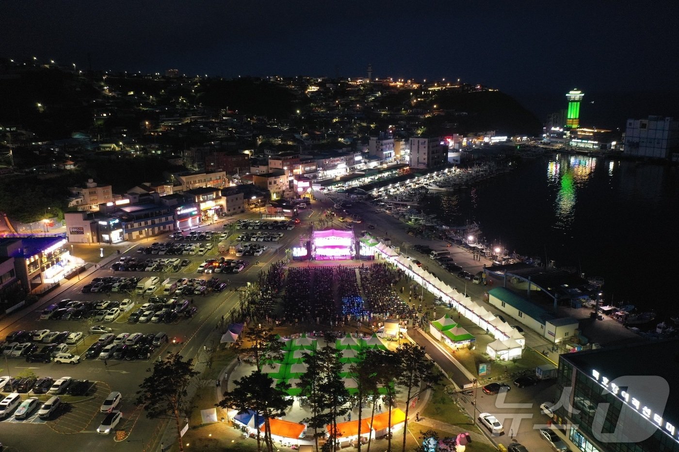 본문 이미지 - 2024 묵호 도째비 페스타 19일 개막. 사진은 지난해 축제 당시 모습.(동해시 제공) 2024.7.17/뉴스1