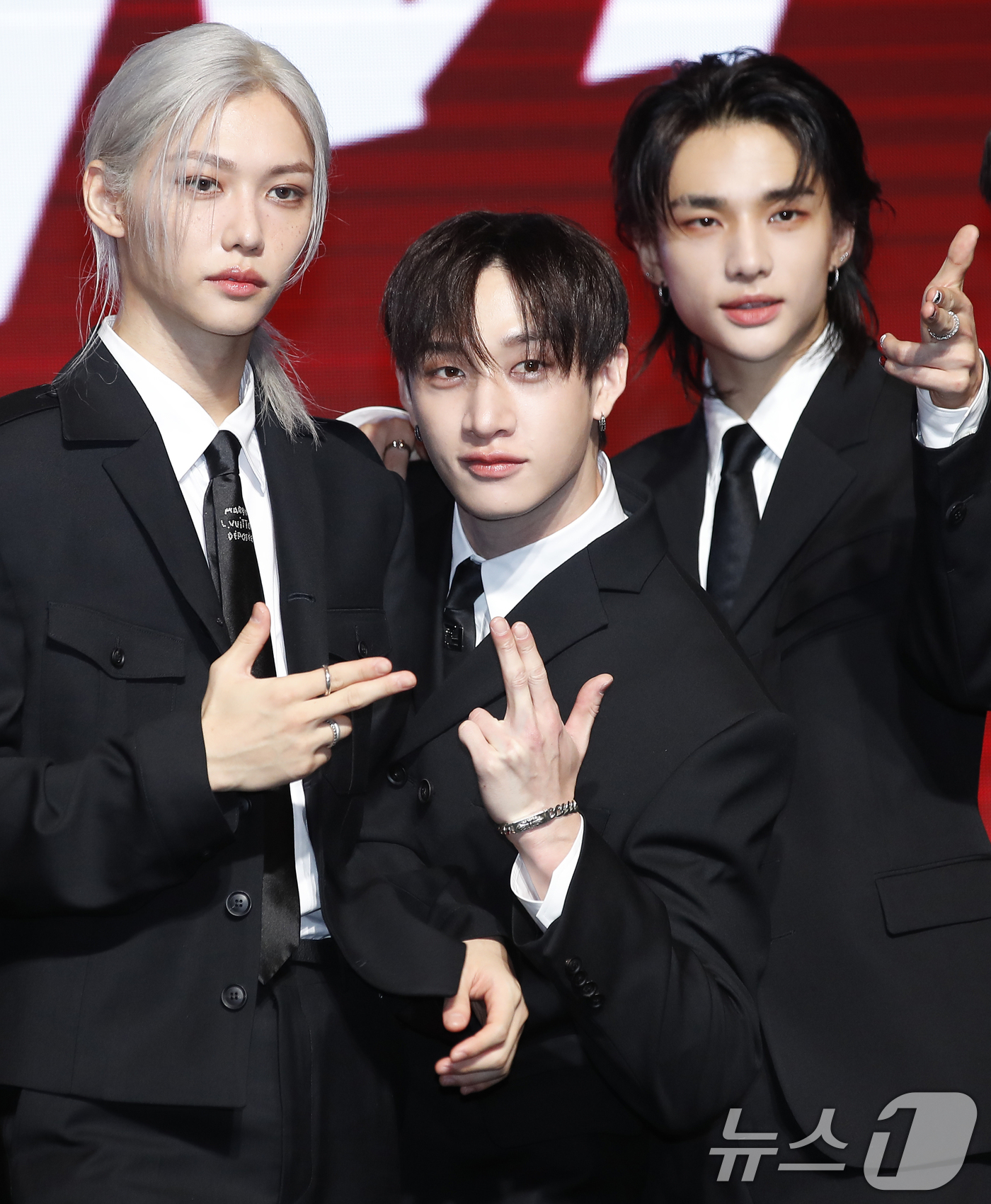 (서울=뉴스1) 권현진 기자 = 스트레이 키즈(Stray Kids) 필릭스(왼쪽부터)와 방찬, 현진이 19일 서울 영등포구 콘래드 호텔에서 열린 새 미니 앨범 'ATE'(에이트) …