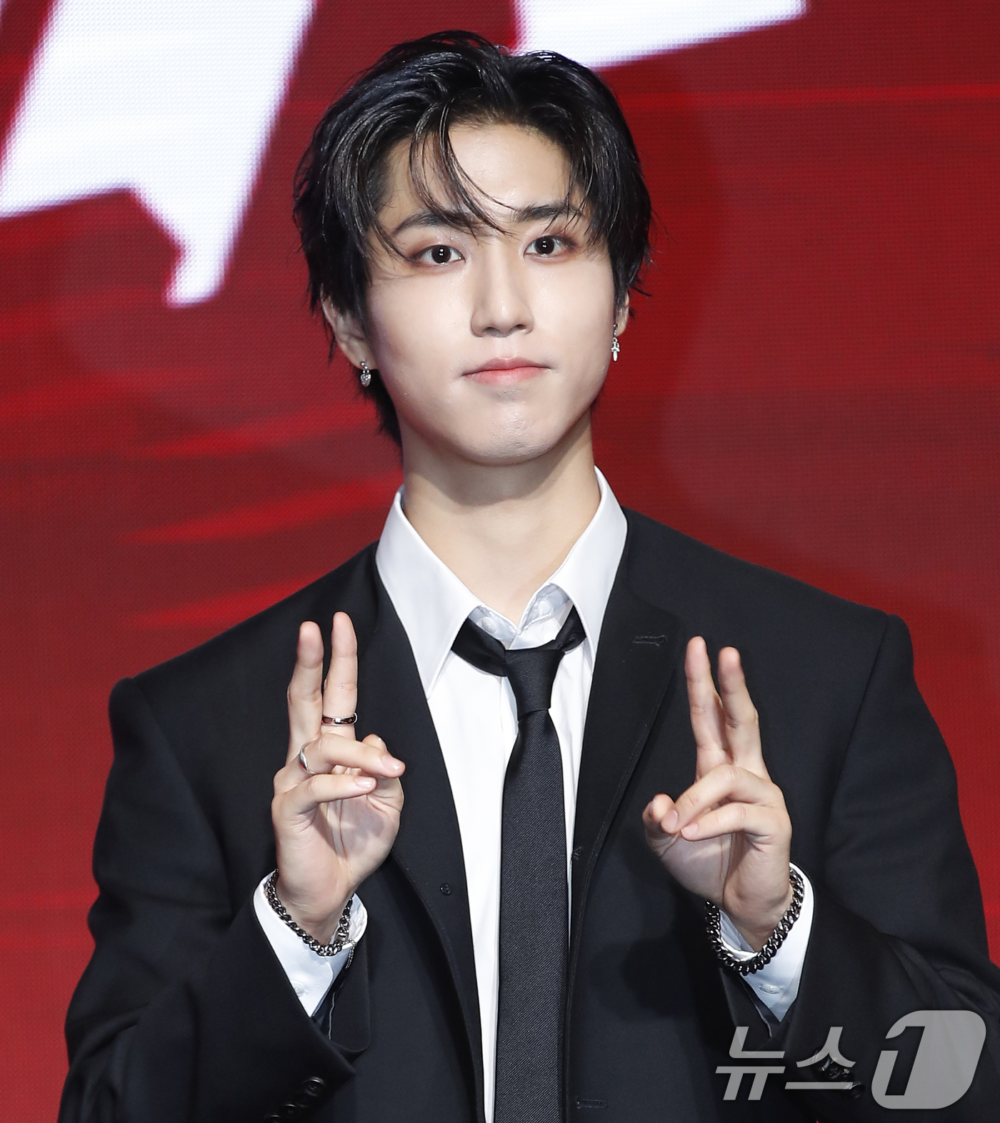 (서울=뉴스1) 권현진 기자 = 스트레이 키즈(Stray Kids) 한이 19일 서울 영등포구 콘래드 호텔에서 열린 새 미니 앨범 'ATE'(에이트) 발매 기념 쇼케이스에서 포즈를 …