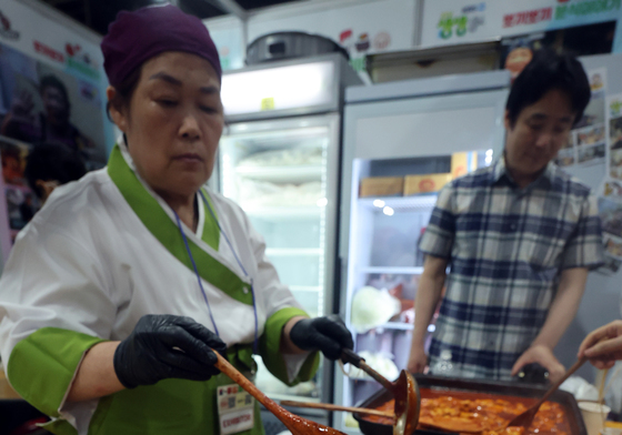 떡국떡·떡볶이떡, 생계형 적합업종 재지정…대기업 진출 제한