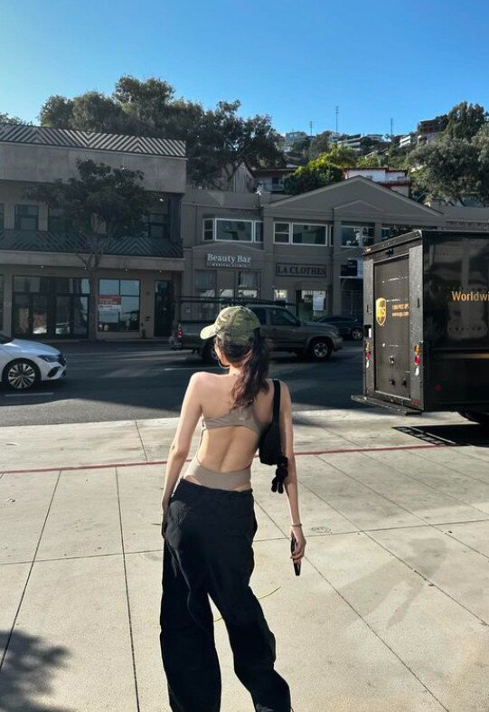 본문 이미지 - 손나은