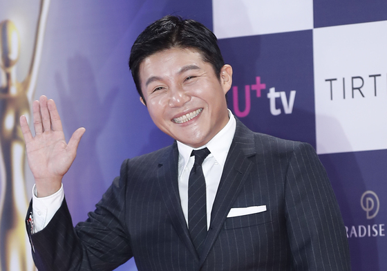 '방송 하차' 조세호, 직접 사과…"모든 인연 성숙하게 대처 못했다"