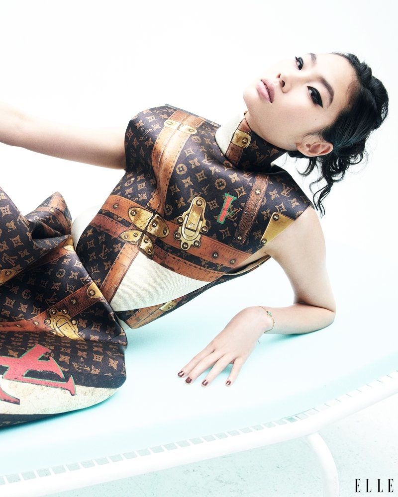 본문 이미지 - 정호연 엘르