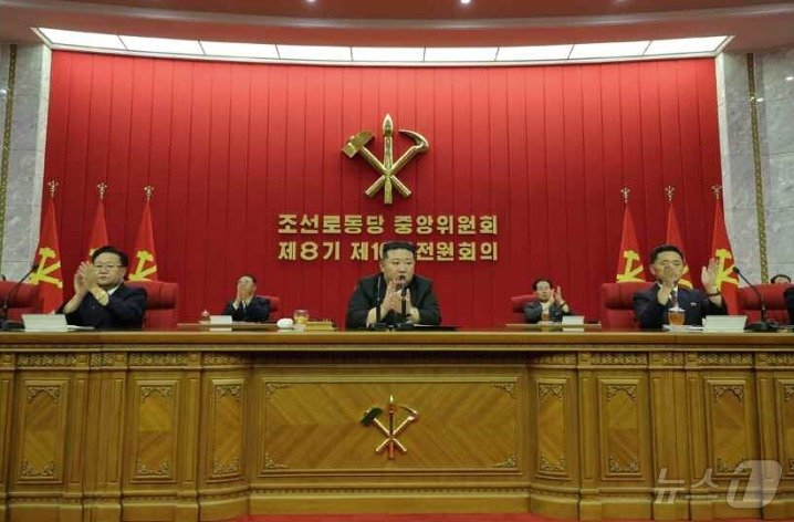 본문 이미지 - (평양 노동신문=뉴스1) =자료사진.  [국내에서만 사용가능. 재배포 금지. DB 금지. For Use Only in the Republic of Korea. Redistribution Prohibited] rodongphoto@news1.kr