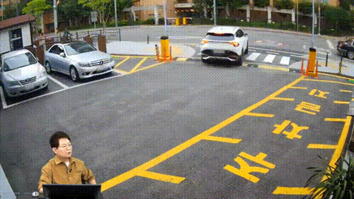 본문 이미지 - (유튜브 채널 '한문철TV' 갈무리)