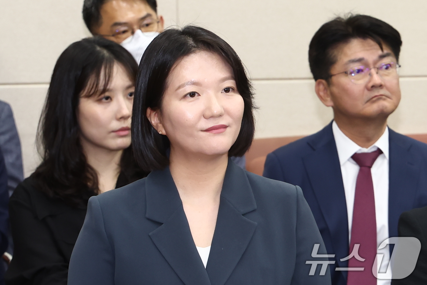 (서울=뉴스1) 김민지 기자 = 최수연 네이버 대표이사가 2일 오후 서울 여의도 국회에서 열린 과학기술정보방송통신위원회 6차 전체회의에 출석해 있다. 2024.7.2/뉴스1