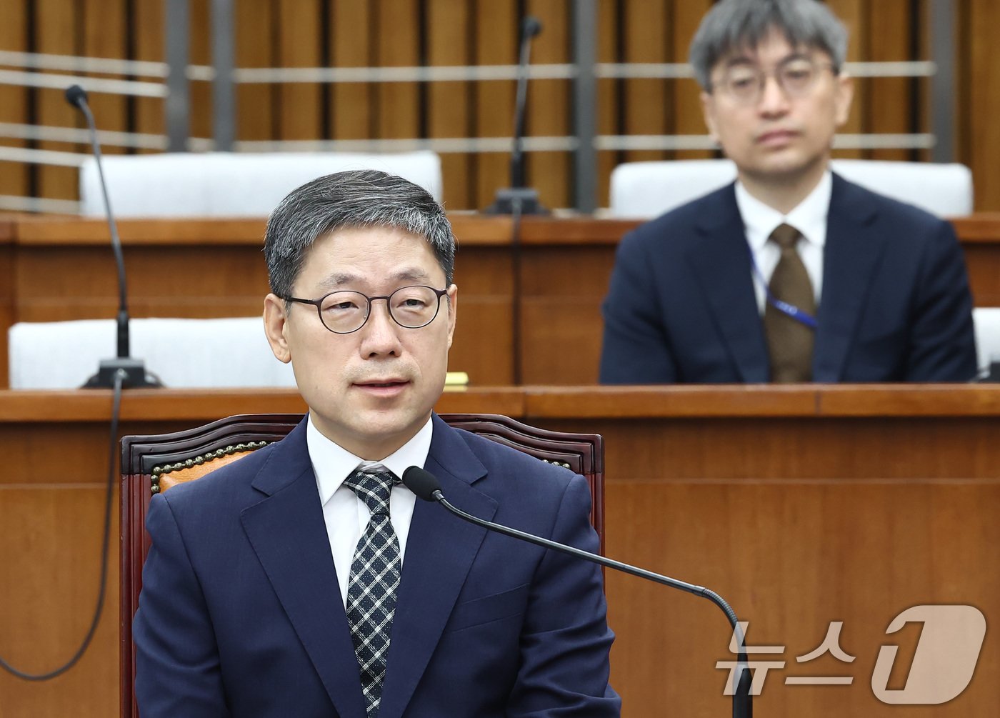 노경필 대법관 후보자가 22일 오전 서울 여의도 국회에서 열린 인사청문회에서 의원질의에 답변하고 있다. 2024.7.22/뉴스1 ⓒ News1 김민지 기자