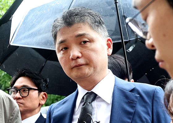 보석 심문서 카카오 김범수 "억울·답답"… 검찰 "허위증언 유도"