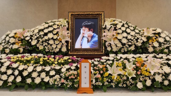 '아침이슬' 김민기, 어느덧 2주기…영원히 기억될 목소리