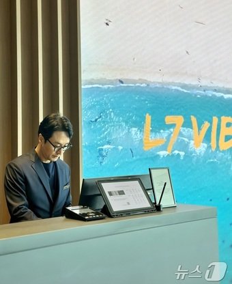 본문 이미지 - 서광일 L7 해운대 총지배인 ⓒ News1 윤슬빈 기자