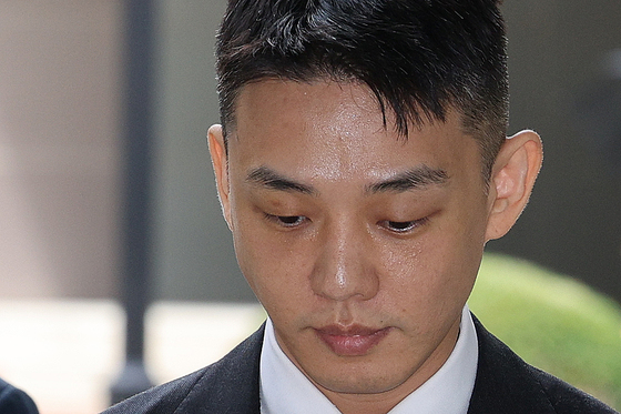 유아인, 빌리언스 계약 아니라더니…하루만에 "새출발 함께" 입장 번복