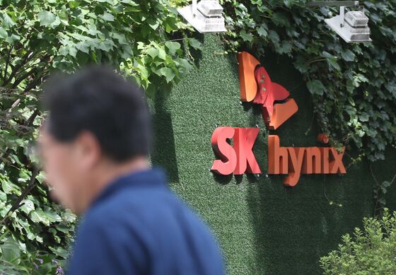 "미국서 불어온 훈풍"…SK하이닉스, 4% 급등[핫종목]