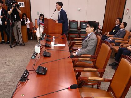 '尹탄핵청원' 2차 청문회, 불출석한 증인들의 자리