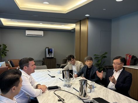 홍남표 창원시장, 싱가포르 마리나 운영사와 해양관광산업 논의