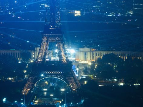 파리올림픽 개막, 에펠탑 레이저쇼