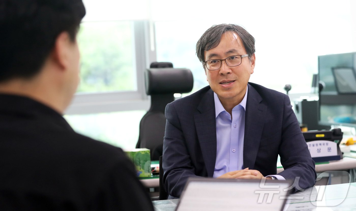 본문 이미지 - 김상문 국토부 건설정책국장이 29일 세종시 정부세종청사에서 본사와 인터뷰 하고 있다.2024.7.29/뉴스1 ⓒ News1 김기남 기자
