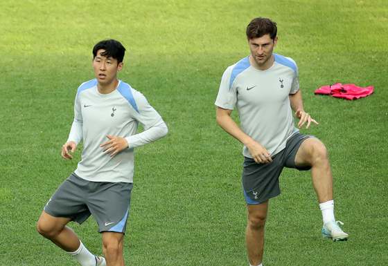 손흥민 '절친' 데이비스, 토트넘 임시 감독 후보…투도르 감독과 결별