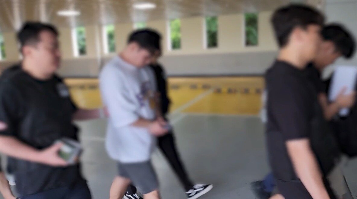 본문 이미지 -  B 씨 등이 경찰에 붙잡힌 모습. (경기남부경찰청 제공) 2024.7.31/뉴스1