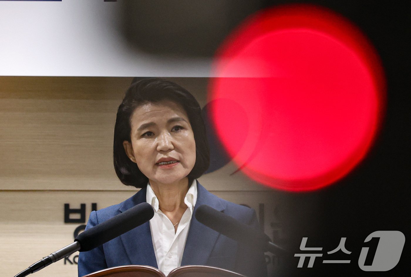 본문 이미지 - 이진숙 신임 방송통신위원장이 31일 오전 정부과천청사에서 열린 취임식에서 취임사를 하고 있다. &#40;공동취재&#41; 2024.7.31/뉴스1 ⓒ News1 김성진 기자