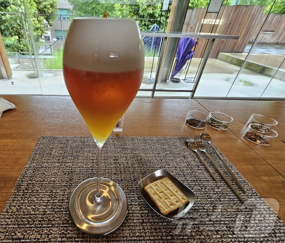 본문 이미지 - 티퍼런스 티마카세 진행 모습.ⓒ 뉴스1/김진희 기자.