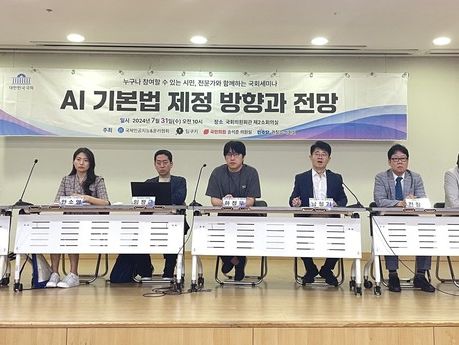 네이버 하정우 "AI 경쟁력이 국가안보…AI 진흥법 서둘러야"