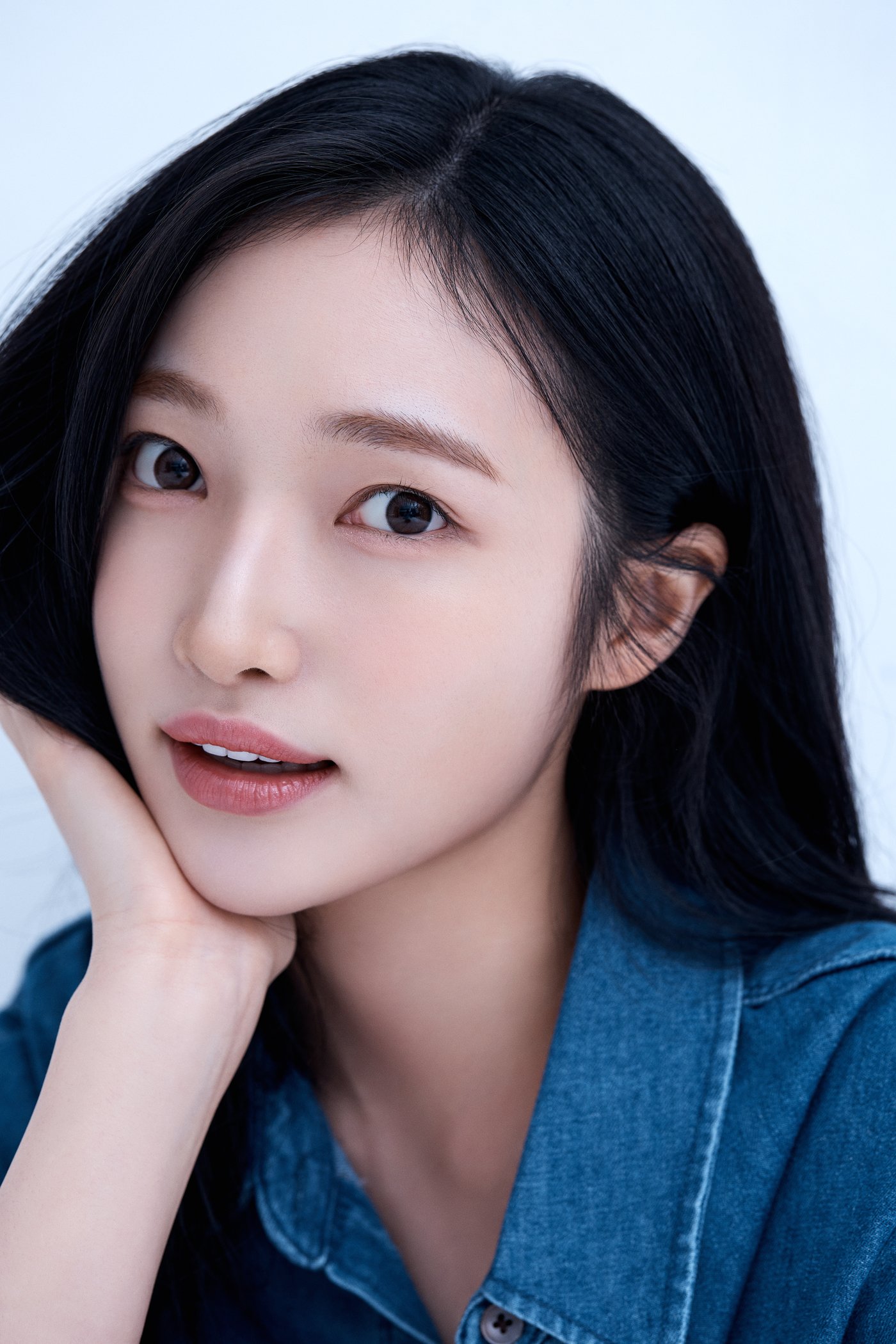 본문 이미지 - 배우 지혜원 / 엑스와이지스튜디오