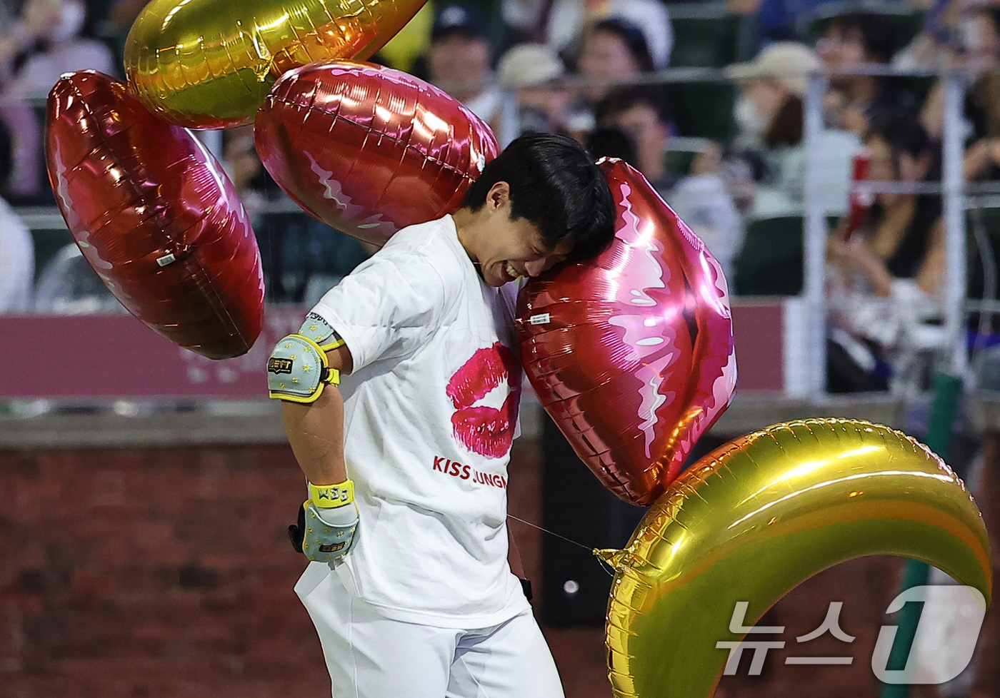 (인천=뉴스1) 김진환 기자 = 6일 오후 인천시 미추홀구 문학동 SSG랜더스필드에서 열린 '2024 신한 SOL Bank KBO 올스타전’ 나눔 올스타와 드림 올스타의 경기, 나 …