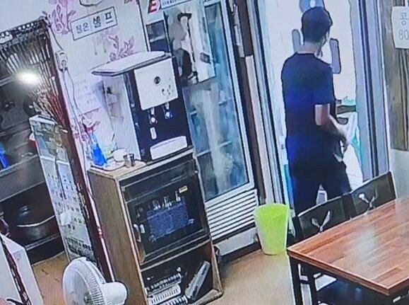 본문 이미지 - (보배드림 갈무리)