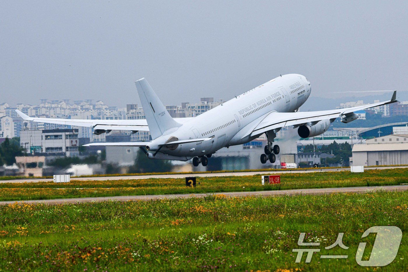  KC-330 다목적 공중급유수송기. &#40;공군 제공&#41; 2024.7.8/뉴스1