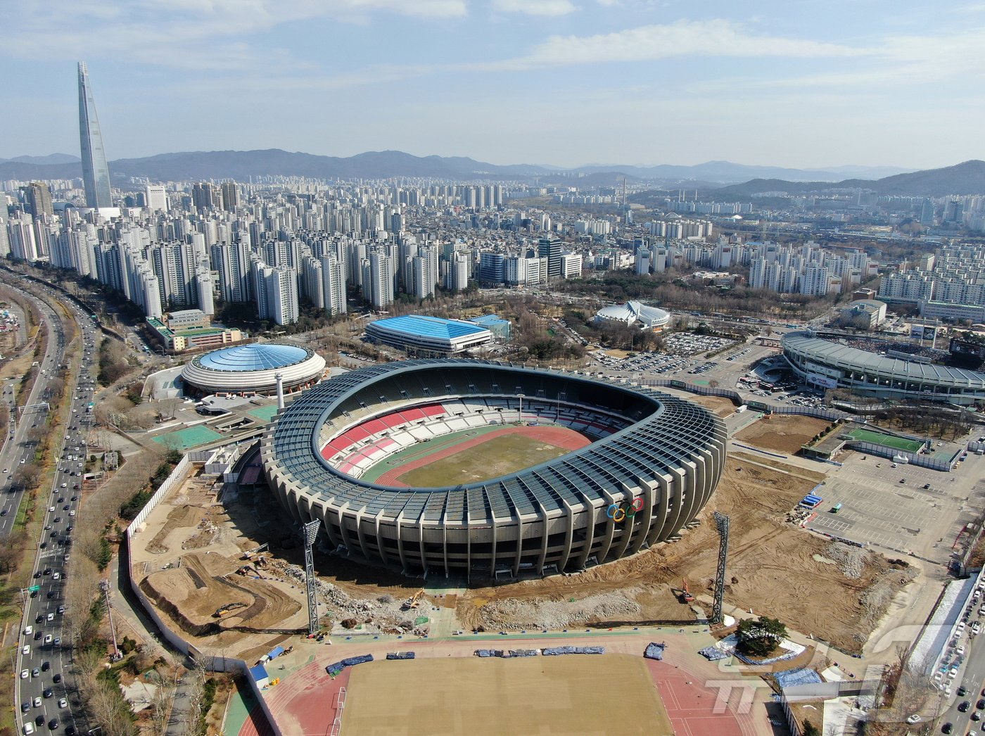 사진은 지난 3월 23일 서울 송파구 잠실종합운동장 올림픽주경기장 모습. &#40;뉴스1 DB&#41; 2024.7.9/뉴스1