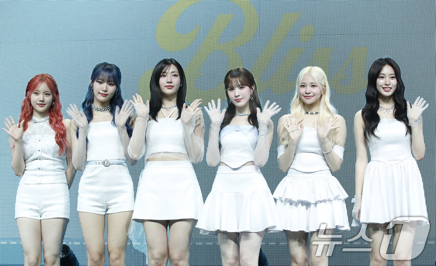 본문 이미지 - 그룹 위클리&#40;Weeekly&#41;  ⓒ News1