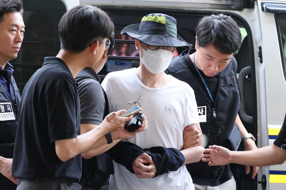 '일본도 살인' 아들 옹호글 수십회 올린 父…검찰, 징역 2년 구형