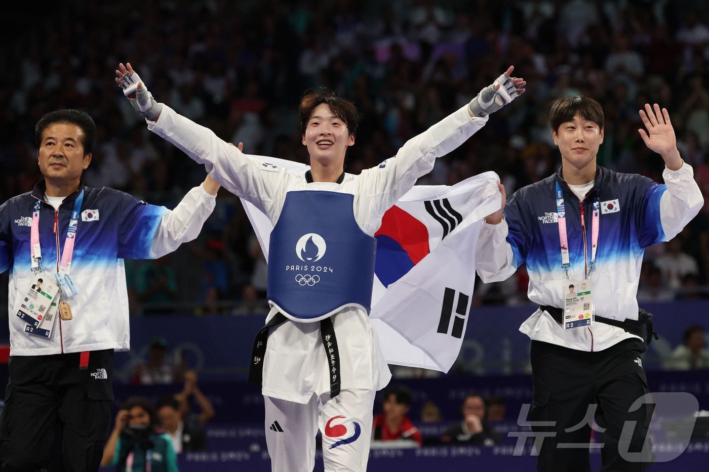 태권도에서 동메달을 추가한 이다빈. ⓒ AFP=뉴스1