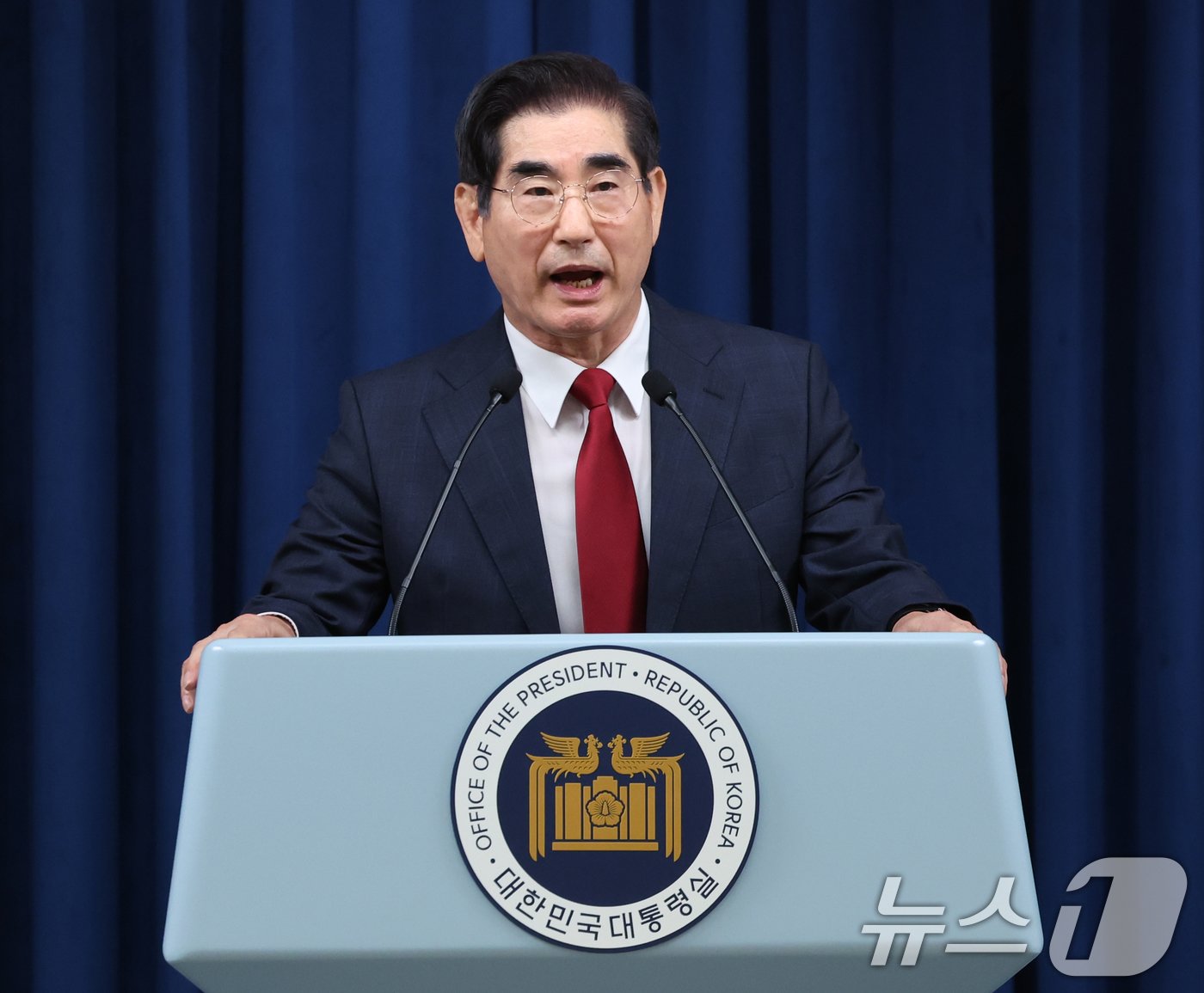 본문 이미지 - 김용현 국방부장관 후보자가 12일 서울 용산 대통령실청사 브리핑룸에서 열린 인사브리핑에서 지명 소감을 말하고 있다. 2024.8.12/뉴스1 ⓒ News1 송원영 기자