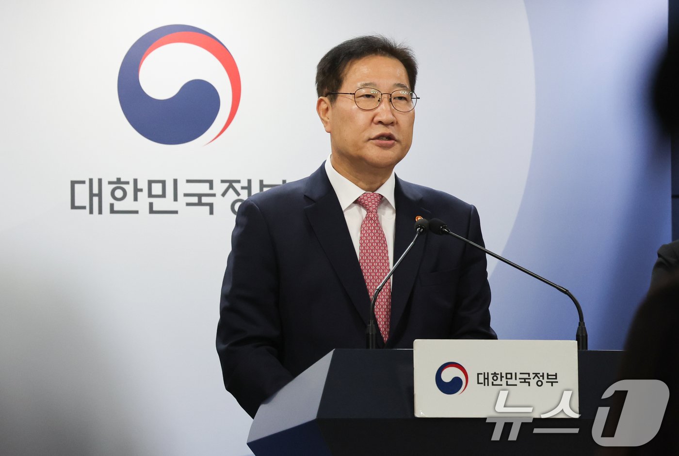 본문 이미지 - 박성재 법무부 장관이 13일 서울 종로구 정부서울청사에서 '2024년 광복절 특별사면' 브리핑을 하고 있다. . 2024.8.13/뉴스1 ⓒ News1 허경 기자