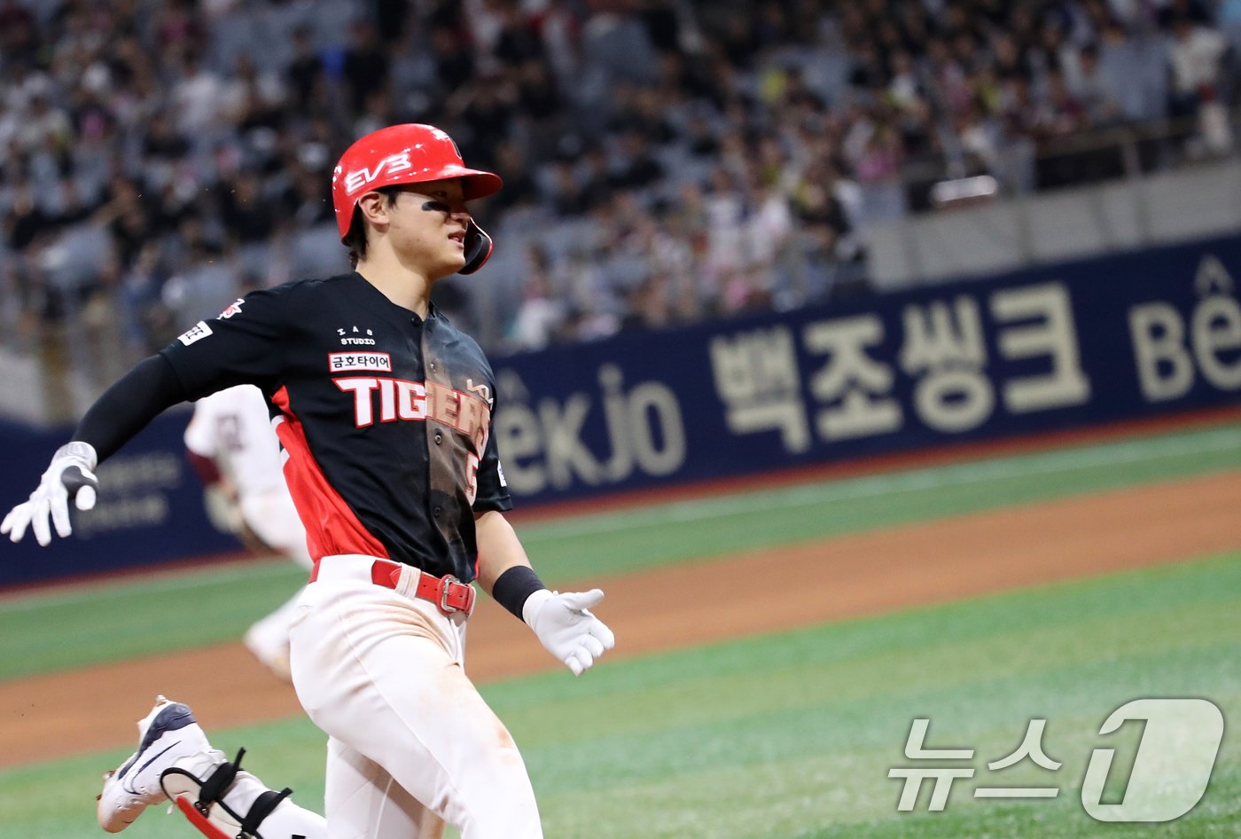 본문 이미지 - KIA 타이거즈의 김도영2024.8.14/뉴스1 ⓒ News1 오대일 기자